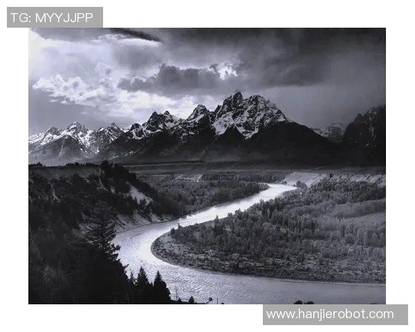 亚当斯的传奇人生与时代交错的辉煌历程探秘